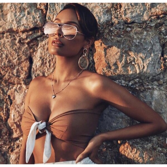 Quay Australia Accessories - QUAY x DESI MINI HIGH KEY SUNGLASSES | Rose Gold